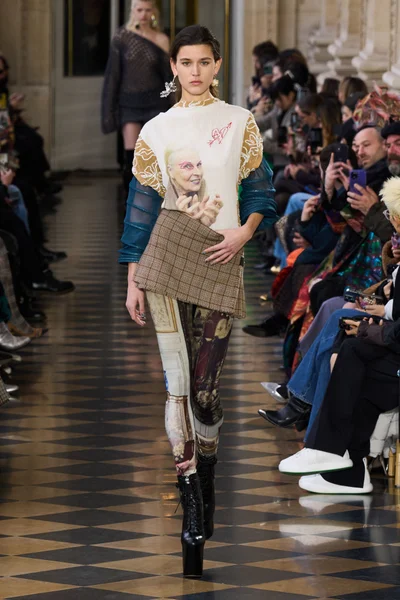 Look 1